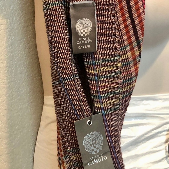 COPY - Vince Camuto Women's Brand New Burgundy Crinkle Plaid Infinity Scarf OS - Picture 6 of 7
